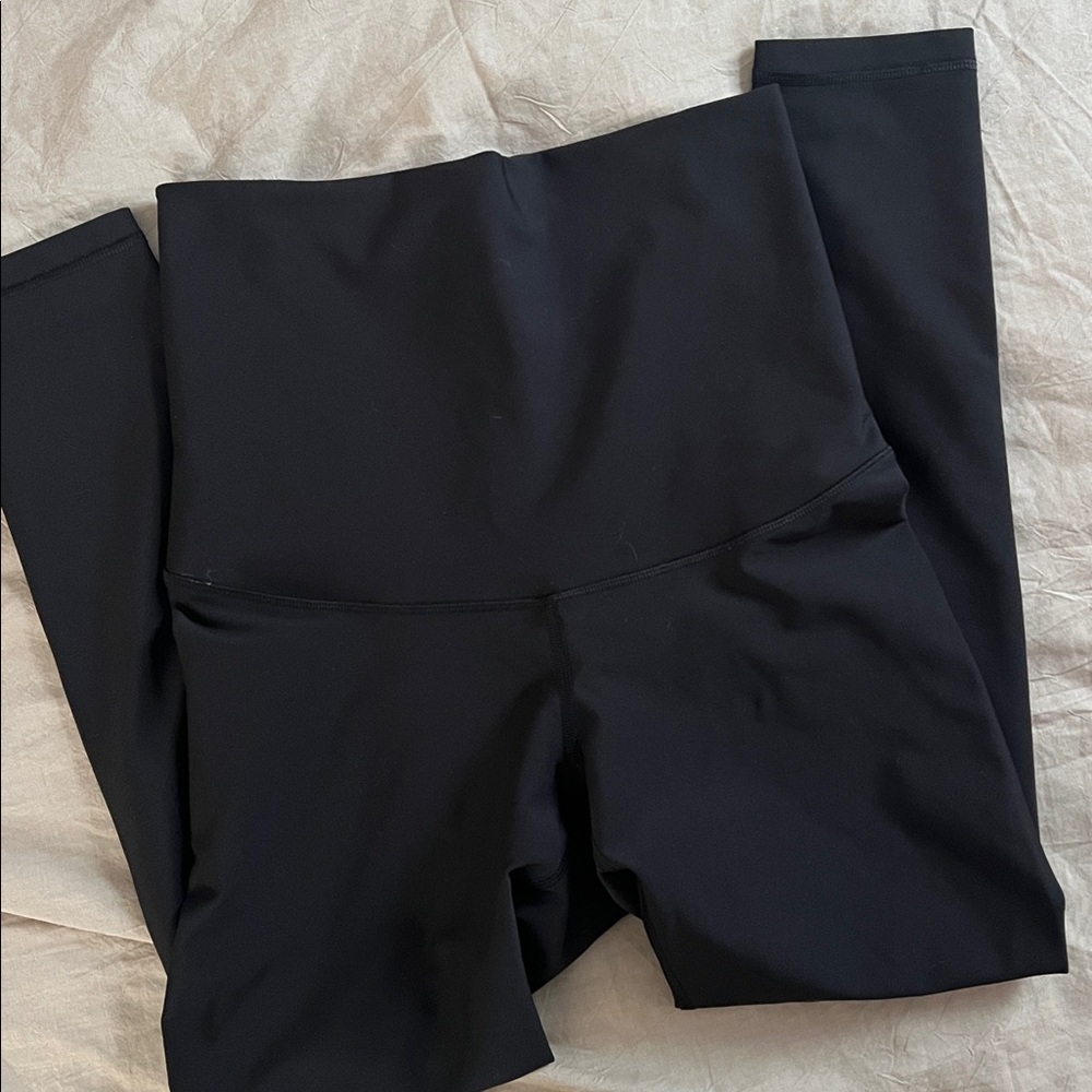 Old Navy Active Powersoft Black Leggings • Extra High Rise • M